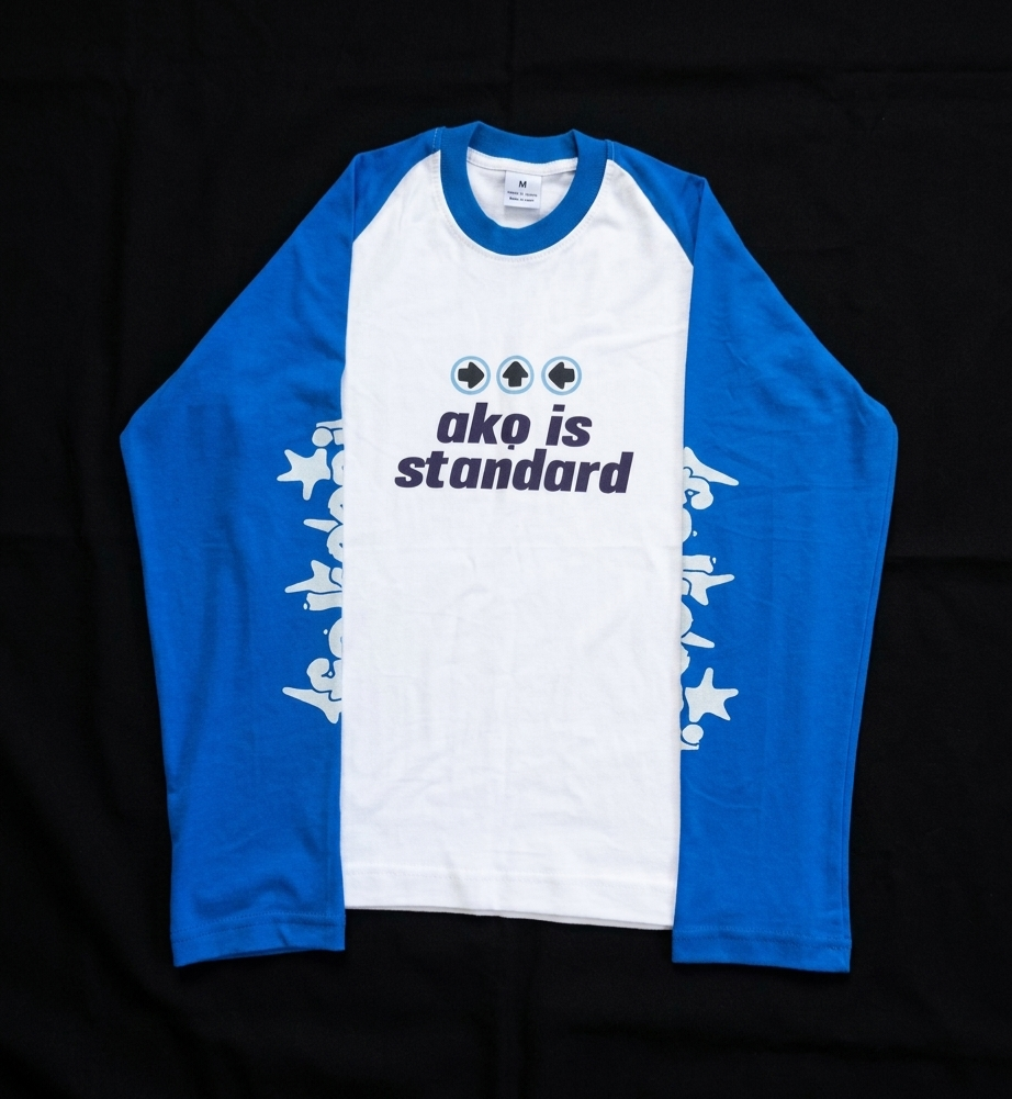 Ako Raglan Tee